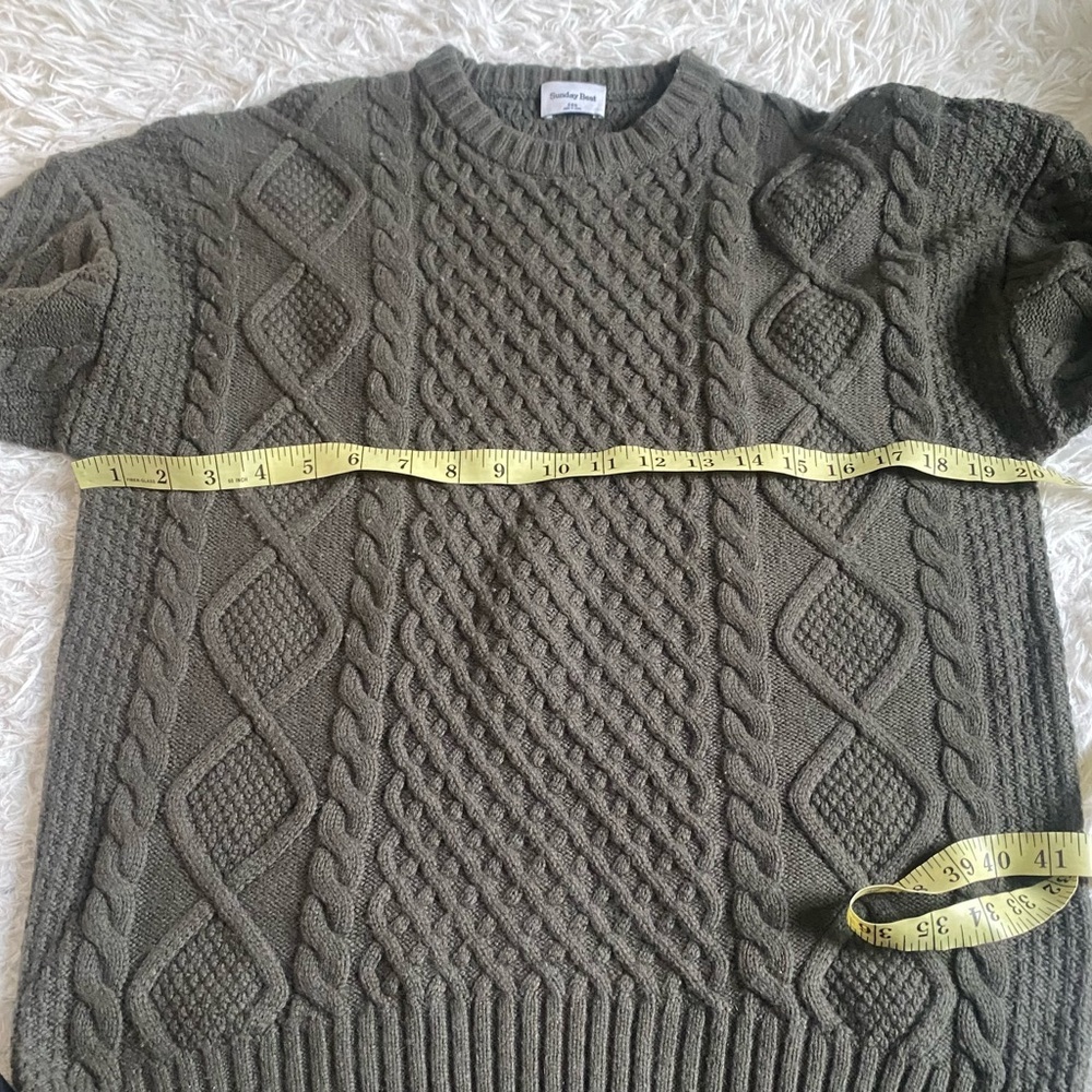 Aritzia Sunday Best Peggy Sweater - Picture 6 of 7